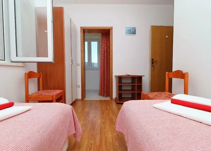 Franica & Pero Lobrovic Pensionat 3*
